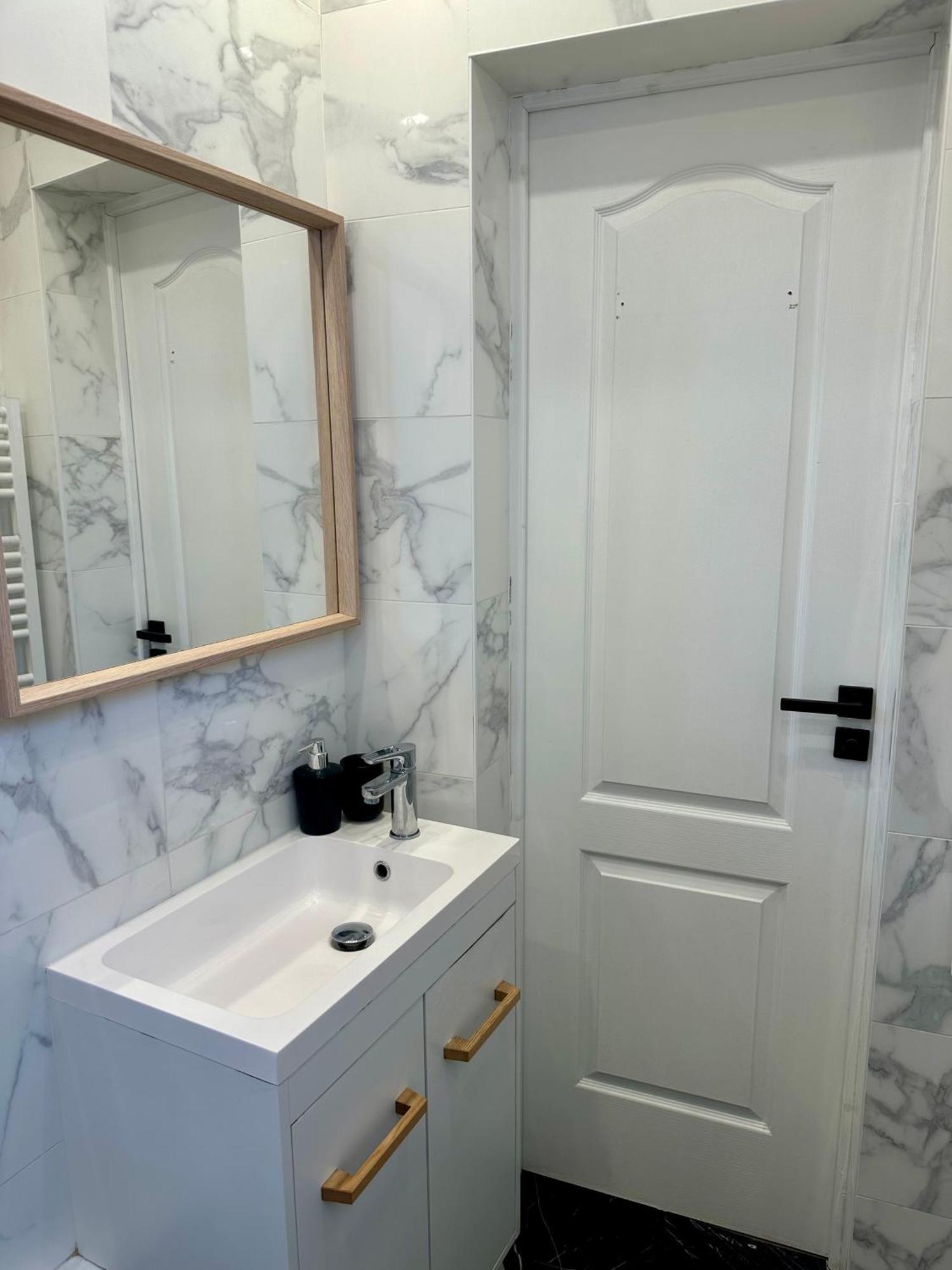 Moderne Et Lumineux Appartement Asnières Buitenkant foto