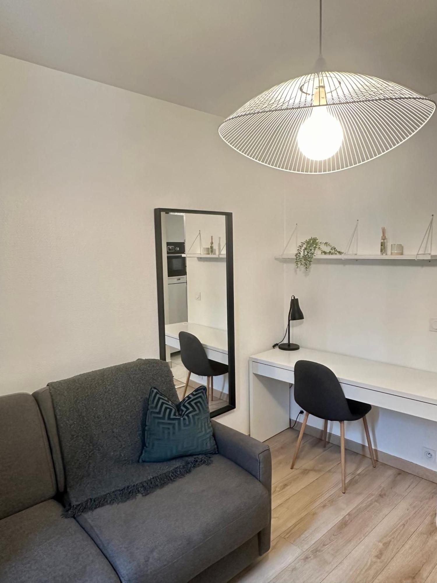 Moderne Et Lumineux Appartement Asnières Buitenkant foto