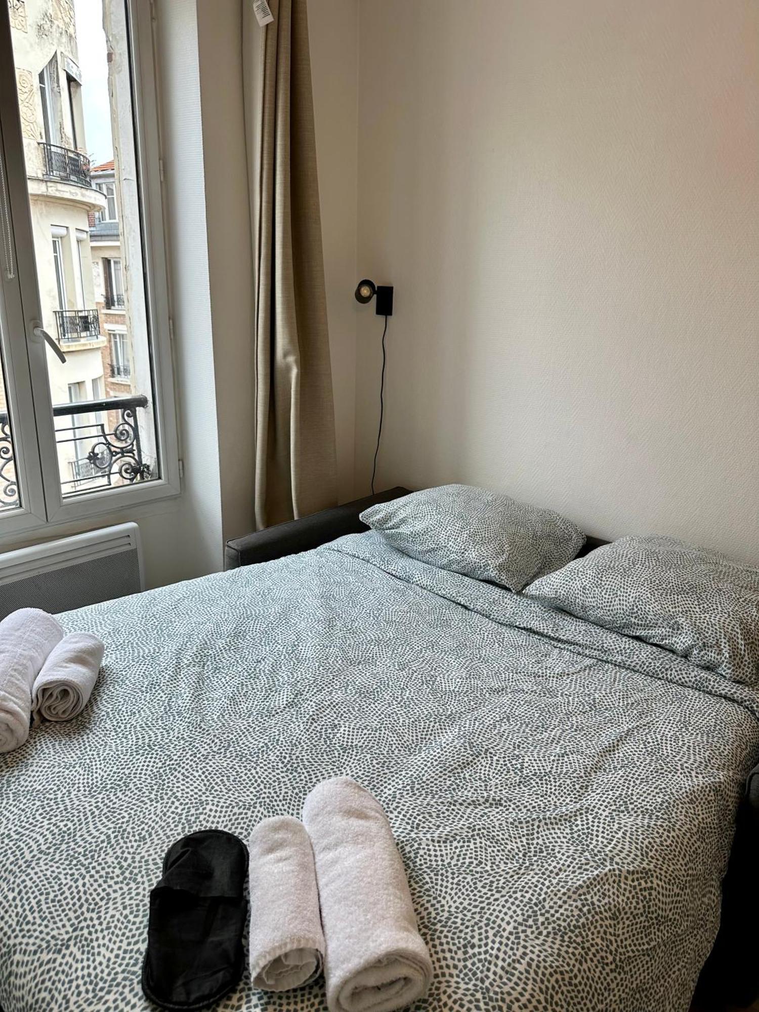 Moderne Et Lumineux Appartement Asnières Buitenkant foto